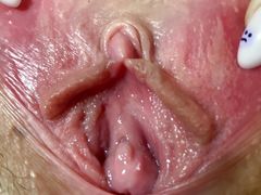 18 ywars virgin pink pussy close up
