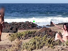 NUDIST BEACH BLOWJOB: I show my hard cock to a bitch that asks me for a blowjob and cum in her mouth.